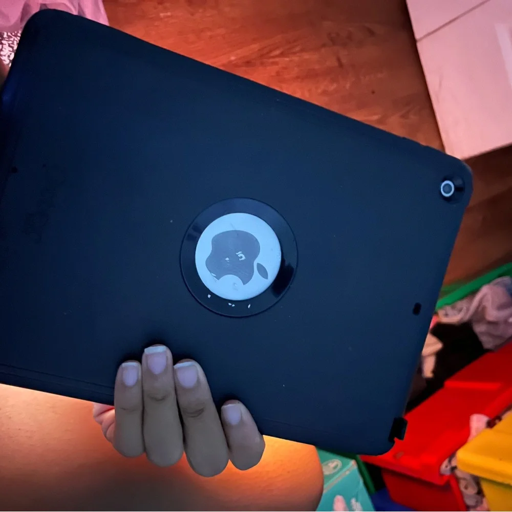 Apple Tablet with Black Bezel